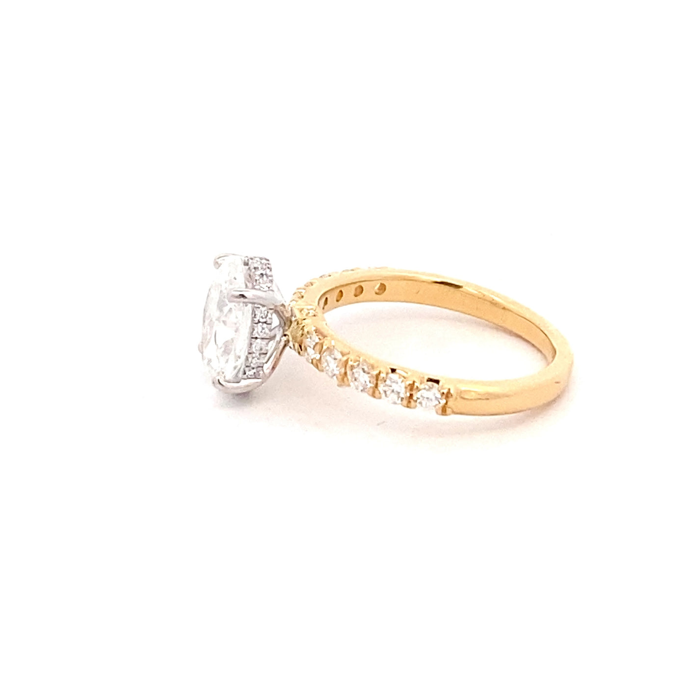 18CT Yellow Gold Oval Laboratory Grown Diamond Ring