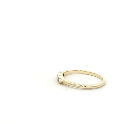 9ct Yellow Gold Three-Stone Laboratory Grown Diamond Ring