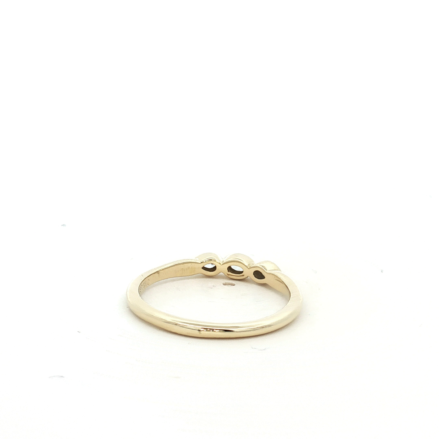9ct Yellow Gold Three-Stone Laboratory Grown Diamond Ring