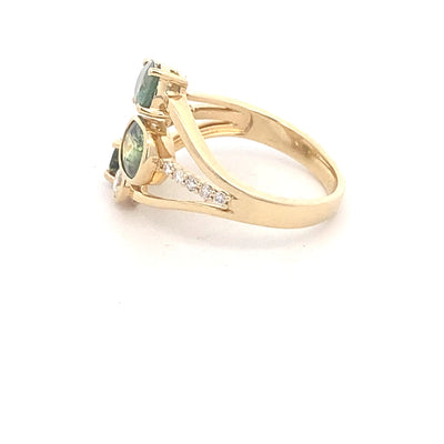 18CT Yellow Gold Sapphire And Diamond Ring