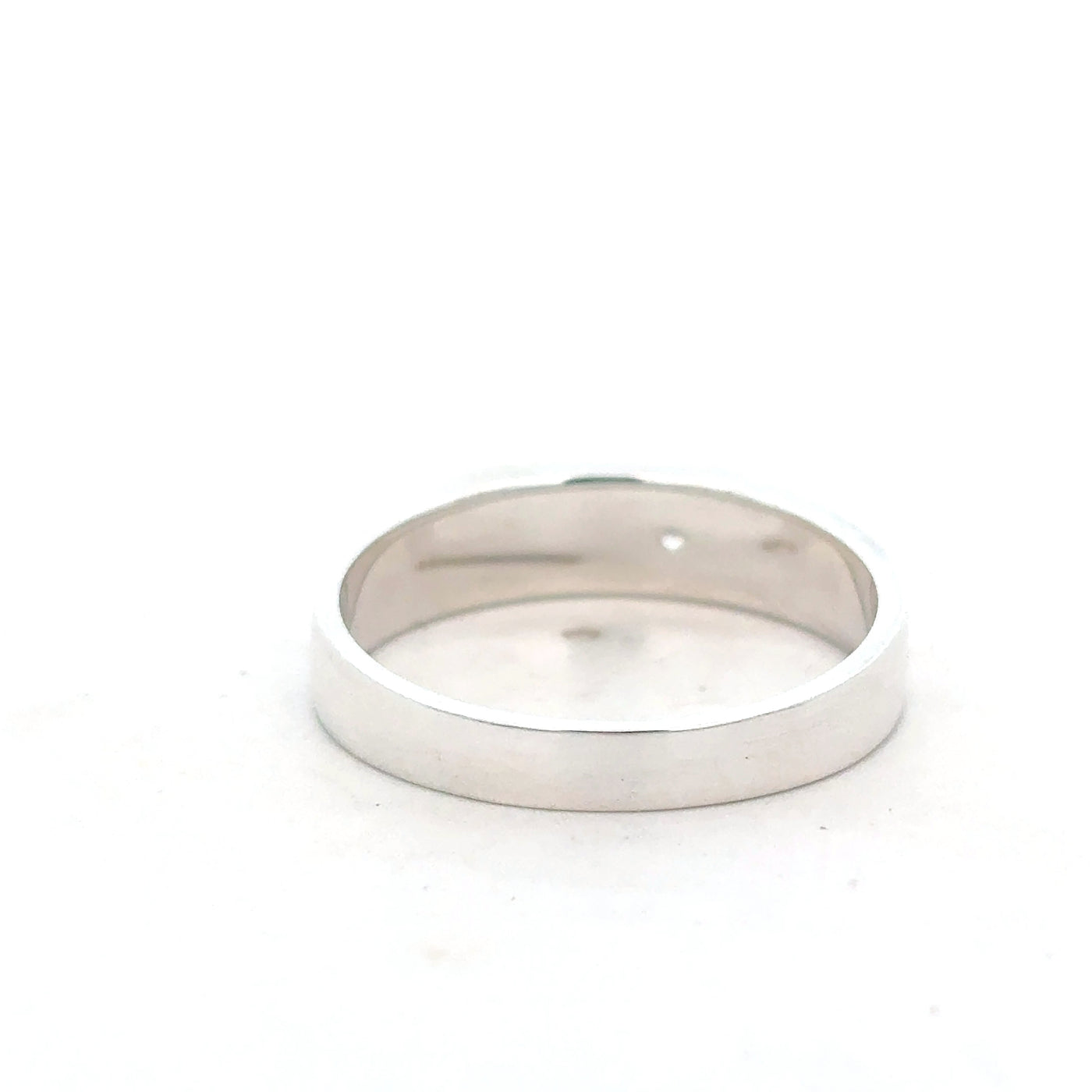Elegant Sterling Silver Ring With A Cubic Zirconia Accent