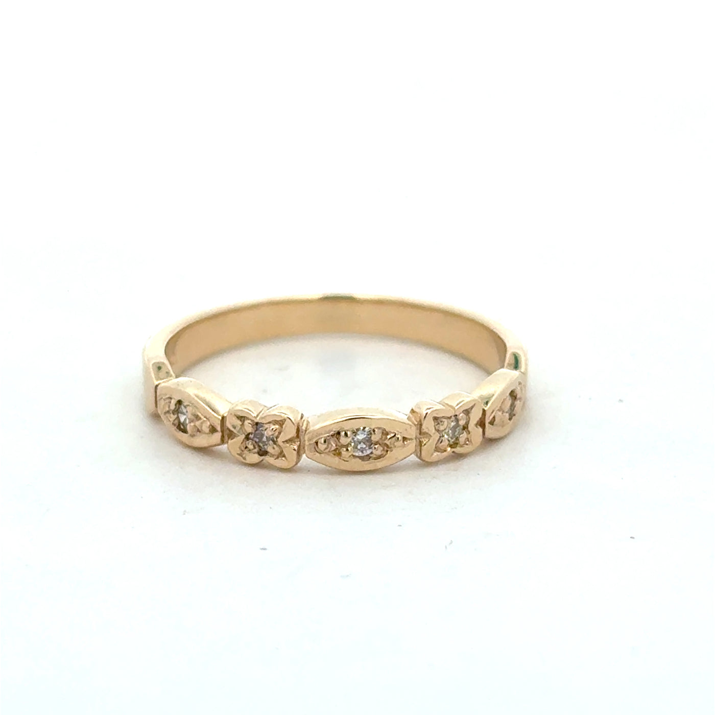 Elegant 9ct Yellow Gold And Diamond Ring